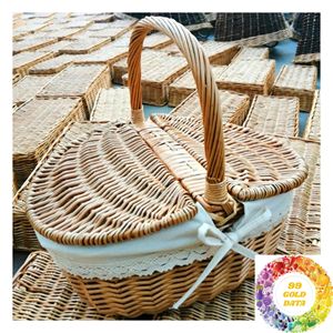 Panier de pique-nique en rotin naturel tissé à la main, grand et petit panier en osier avec poignée pour le camping, les repas en plein air et le shopping - Product Image 1