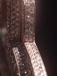 จี้เพชรตัวอักษร F แบบ Iced Out สั่งทำพิเศษ ทองคำแท้ 18K สไตล์ฮิปฮอป เครื่องประดับผู้ชาย เพชรธรรมชาติทรงบาแกตต์ รับรองโดย GIA - Product Image 6