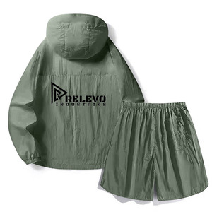 เสื้อแจ็คเก็ตกันลมแบบมีฮู้ดน้ำหนักเบาสำหรับทุกเพศ รุ่น Relevo พร้อมกางเกงขาสั้น ชุดลำลองสำหรับฤดูร้อน แขนยาว ปิดด้วยเชือกผูก - Product Image 3