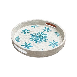 Plateau en nacre incrusté fait main PERFECT ENTERPRISES - Product Image 1
