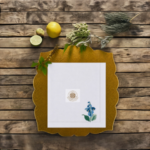 Serviette en lin avec broderie de clochettes, style floral naturel, idéale pour les événements rustiques et en plein air - Product Image 3