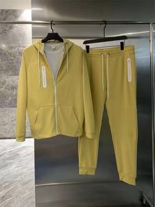 ชุดวอร์มคุณภาพสูง ผ้าคอตตอนผสมโพลีเอสเตอร์ สวมใส่สบาย ชุดลำลองสองชิ้นสำหรับผู้ชาย เสื้อฮู้ดดี้แฟชั่น ชุดกีฬา ชุดวิ่งสำหรับผู้ชาย - Product Image 2