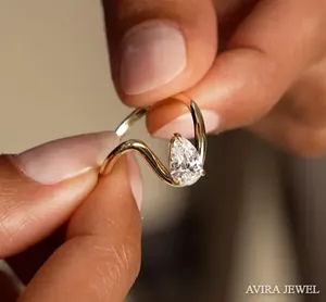 Anillo de Compromiso con Diamante Cultivado en Laboratorio de Primera Calidad, Corte Pera, 1 CT, EF VVS VS, para Mujer, Oro Sólido de 10k, 14k, 18k, Joyería de Boda - Product Image 3