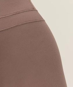 Leggings de yoga de marca privada con corte en V y control de abdomen para mujer, pantalones de gimnasio de pierna ancha con logo personalizado - Product Image 3