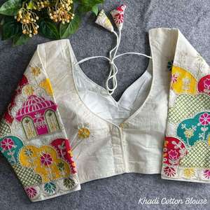 Blouse élégante de créateur, prête à porter, confortable et stylée, en coton Khadi. - Product Image 2