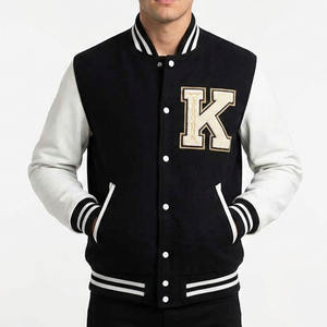 แจ็คเก็ตวาร์ซิตี้ปักลายตามสั่งสำหรับผู้ชาย ตัวเสื้อทำจากผ้าขนสัตว์สีดำ แขนเสื้อทำจากหนังสีขาว แจ็คเก็ตเลตเตอร์แมน รับผลิตตามแบบ (OEM) ขายส่งสำหรับผู้ชาย - Product Image 1