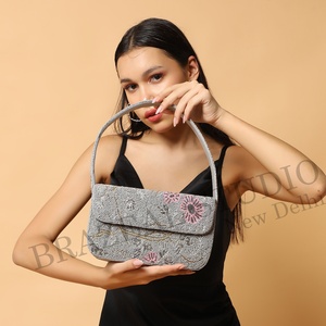 New Arrival BRAZEAL STUDIO Velvet Fashion Designer Women Single Beaded Geometric Pattern Shoulder Clutch Purse Cover Daily Life - Product Image 3