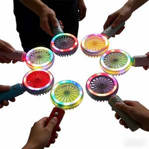 Ventilador de Mano Personalizado al por Mayor Directo de Fábrica en Oferta con 7 Luces de Colores - Product Image 4