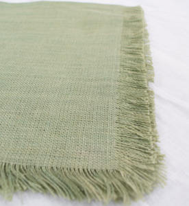 Serviettes de table en lin à franges avec broderie élégante, ensemble de serviettes en lin naturel, écologiques et réutilisables - Product Image 4
