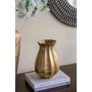 High Quality Metal Tabletop Decorative <b>Vase</b> for Floral Styling, Stylish Home Decor for Living Spaces - Product Image 3