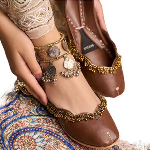 New Arrival Hot Sale Customized Color Printed Handmade Faux Leather Anti-Slippery Fashion <b>Khussa</b> - Product Image 1