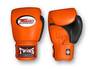 Guantes de Boxeo Profesionales Ligeros TWINS de Dedo Completo con Correa para Muñeca, Cuero Premium, Diseño Personalizable - Product Image 5