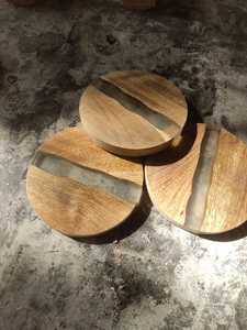 Tabla para pizza de madera de teca de 12 pulgadas con asa y borde, tamaño personalizable, estilo natural sostenible, bloques para picar ecológicos - Product Image 4