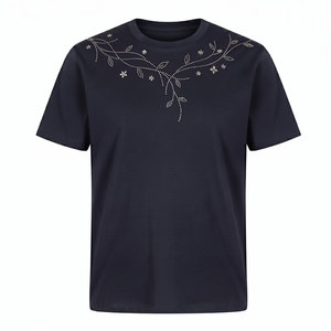 เสื้อยืดแขนสั้นผู้ชายสีดำ ผ้าถัก ลายดอกไม้ประดับเพชร คอทรงโอ ทรงปกติ สวมใส่สบาย ดีไซน์ใหม่ ขายส่ง - Product Image 4