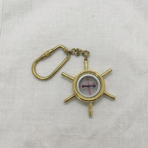 Porte-clés artisanal vintage en laiton en forme de roue de bateau, porte-clés nautique marin, porte-clés marin antique, porte-clés décoratif, cadeau océanique - Product Image 2