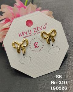 Elegantes Pendientes de Diamantes Americanos |   Aros de Acero Inoxidable Chapados en Oro de Moda para Mujer, Joyería de Moda al por Mayor de la India - Product Image 4