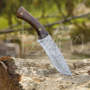 Couteau de chasse artisanal en acier Damas sur mesure OEM, couteau à lame fixe pour le camping et les activités de plein air, couteau EDC avec étui en cuir, cadeau - Product Image 3