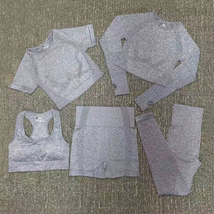 Vêtements de sport de haute qualité pour la gym, ensemble de fitness avec crop top à manches courtes et leggings taille haute, sans couture et imperméable - Product Image 2