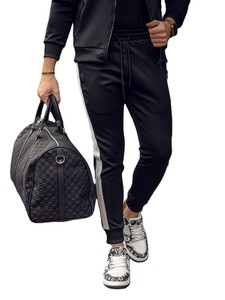 Ensemble de survêtement sportif pour homme noir avec rayures rouges et blanches, sweat à capuche entièrement zippé et poches latérales, en polyester respirant, idéal pour l'automne - Product Image 4