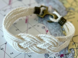 Pulsera de Nudo Carrick con Cierre de Ancla de Alta Calidad: Joyería de Cuerda de Algodón Costera, Elegante y Hermosa - Product Image 5