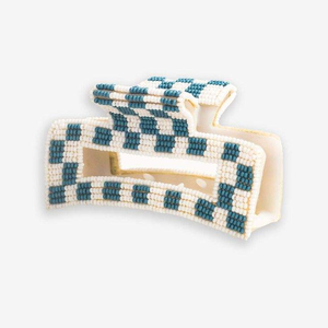 Pince à cheveux de luxe faite à la main avec broderie de perles de rocaille pour femme, accessoires capillaires décontractés pour mariage, personnalisable - Product Image 5