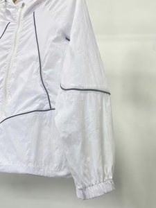 White Hooded <b>Lightweight</b> Windbreaker <b>Jacket</b> With Zipper Closure Unisex Casual <b>Summer</b> Wear Quick Dry Polyester Material - Product Image 3