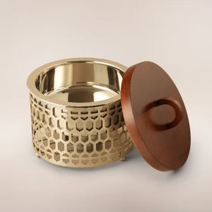 Ollas de Lujo Hechas a Mano, Diseño Moderno, Cazuelas Metálicas para Calentar Comida en Buffet para Hoteles, Nuevo Artículo del Golfo y Medio Oriente - Product Image 1