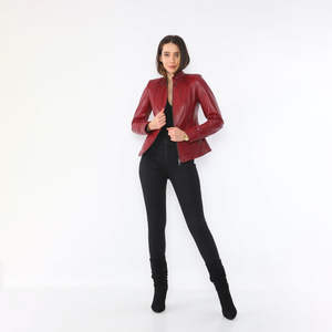 Chaqueta de Cuero para Mujer, Nueva Moda 2026, Satinada, Impermeable, Ecológica, Invierno, Cómoda, Larga, Estilo Urbano, Forro de Nailon, Color Sólido - Product Image 3