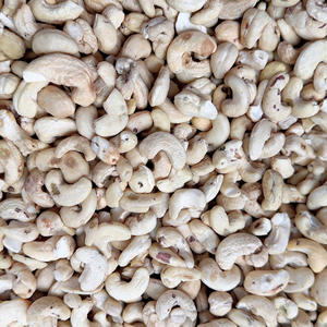 Noix de cajou en vrac bon marché SK Cashew Kernel SANTIGO exportées vers le Moyen-Orient - Product Image 1