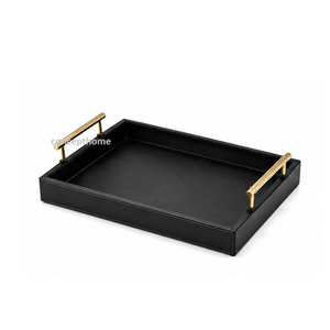 Bandeja Rectangular de Cuero para Servir con Asas Doradas, Acabado Lacado con Estampado Animal, Uso Residencial - Product Image 3