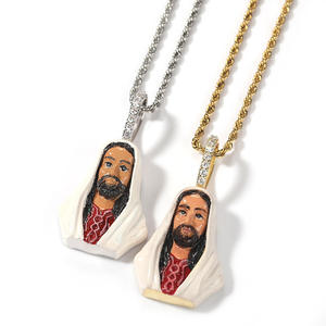 Colgante de lujo estilo hip hop para fiestas y eventos, con incrustaciones de diamantes de moissanita en plata 925, con forma de retrato religioso de Jesucristo. - Product Image 3