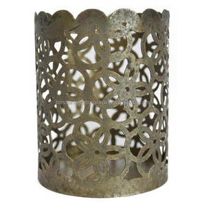 Portavelas votivo de hierro redondo con acabado dorado para iluminar la decoración del hogar y otros candelabros - Product Image 3