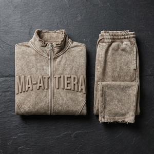 Conjunto Deportivo para Hombre en Gris Taupe con Efecto Deslavado, Sudadera con Cierre y Pantalones Jogger Bordados, Ropa Deportiva, Ropa Casual, Atuendo Diario - Product Image 5