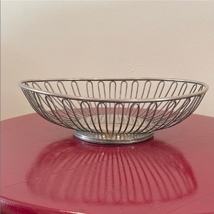 Nouveauté : Paniers en métal de style moderne, faits à la main, couleur argent, pour le rangement des légumes, paniers en fil de fer pour fruits, à prix abordable - Product Image 4