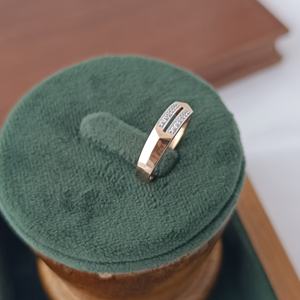 Namivaa 18ct Gold Diamond Accent Micro Insert Geometric Band <b>Ring</b> for <b>Men</b> Women Classic Minimal Wedding Engagement Party Jewelry - Product Image 4