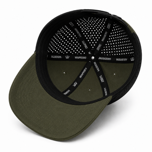Casquette Trucker Unisexe Vert Olive en Maille Ajustable Respirante pour Extérieur avec Logo en Caoutchouc en Relief sur le Panneau Avant - Product Image 4