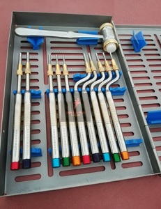 Kit d'osteotomes pour sinus lift dentaire Btech Enterprises, comprenant des osteotomes droits, des osteotomes coudés, des mallettes Ball Mead et une cassette, modèle argenté BE-4502 - Product Image 6