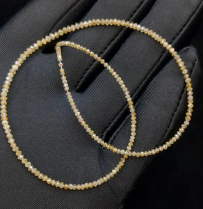 Cuentas Redondas de Diamante Champagne Natural Premium, Facetadas, de 2 mm, 15 Pulgadas, para la Elaboración de Joyas - Product Image 3