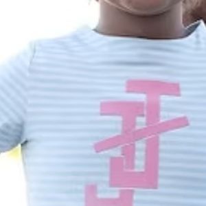 T-shirt Peplum Rayé Bleu Clair pour Filles avec Imprimé Graphique Rose, Manches Courtes, Col Rond, Décontracté, Haut d'Été pour Enfants, Vêtements en Gros - Product Image 3