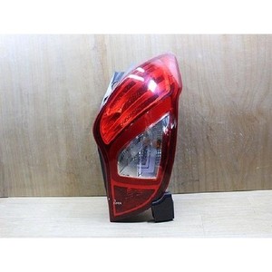 Feu arrière droit d'occasion OEM 8360234050 pour Korando C 2013-2017 - Product Image 1