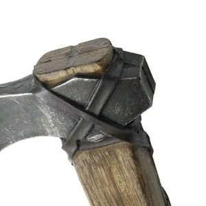 Hacha de Acero al Carbono OEM con Mango de Madera Liso para Acampar al Aire Libre, Cortar Leña y Mantenimiento de Jardines en Venta - Product Image 4