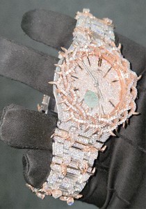 Reloj de Lujo con Diamantes Moissanite, Cuarzo Automático, Correa de Acero Inoxidable, Diseño de Moda para Negocios, Esfera de Cristal Antiguo, Colores Personalizables - Product Image 3