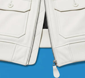 Chaqueta de Cuero Personalizada con Cuello de Piel de Oveja Blanca Genuina, Hecha a Mano, de Calidad Clásica, Corte Moderno, Cuero de Primera Calidad - Product Image 6