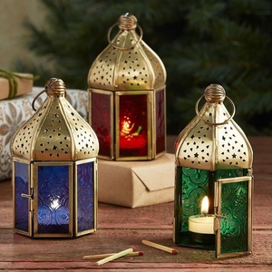 Linterna Pequeña de Metal Dorada para Ramadán, Ideal para Decoración del Hogar, Celebraciones del Eid, Regalos Familiares y Festividades (Venta al Por Mayor) - Product Image 6