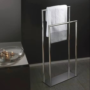 Elegante Toallero de Metal Cromado con Doble Marco, Soporte Independiente para Baño, Organizador Minimalista, Estructura Duradera y Estilosa - Product Image 1