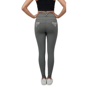 Pantalones de equitación de lujo para mujer, de asiento completo, transpirables, ajustados, con agarre de silicona antideslizante, para un rendimiento ecuestre superior. - Product Image 3
