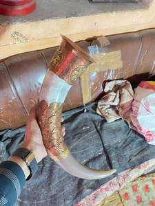 Cuerno para beber de ágata genuina seguro para alimentos de alta demanda vikingo con soporte de latón para boda, hogar, hotel por Falak World Export - Product Image 3