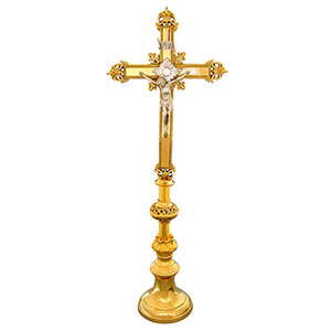 Crucifijo Grande Dorado de Pie |   Cruz de Altar Católica para Iglesia – DOUBLE VEE EXPORTS - Product Image 1