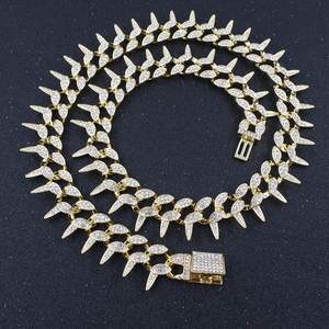 Collier chaîne à maillons en moissanite motif feuille à pointes, style Hip Hop Iced Out, bijou de déclaration de luxe, cadeau pour hommes et femmes - Product Image 2