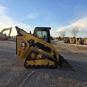 Minicargadora de orugas CAT 299D3 XE para gestión de terrenos, completamente revisada, con pocas horas de uso y un año de garantía - Product Image 4